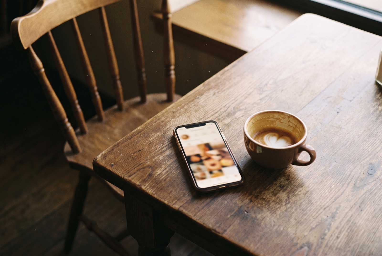 Ex Watches My Stories But Doesn't Text? Orbiting, Explained